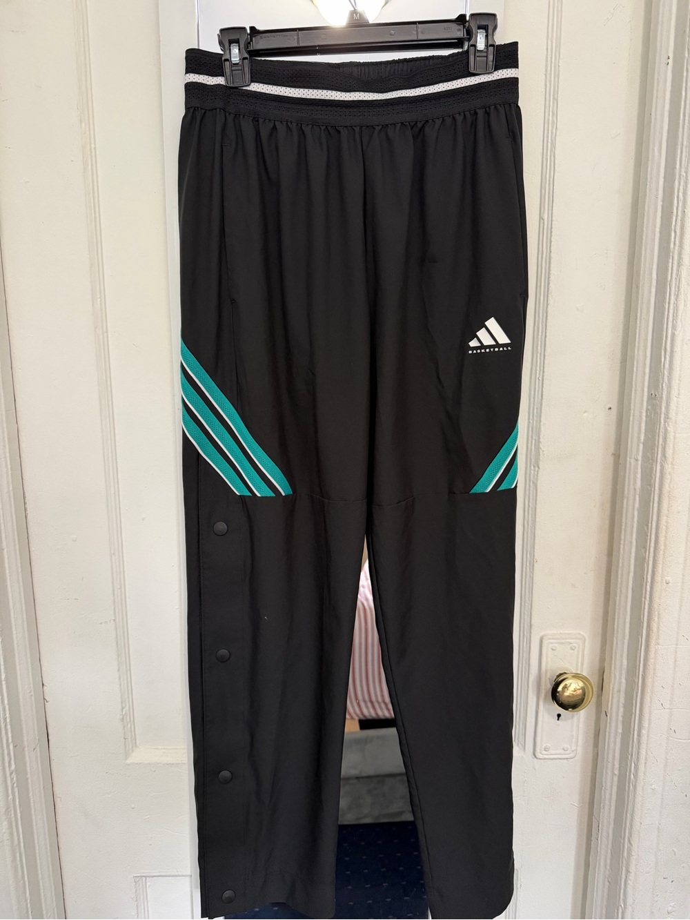 ADIDAS MENS BASKETBALL PANTS